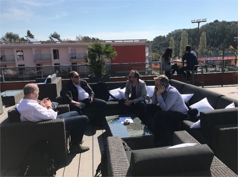 Détente pendant l’ATP tour à Sophia Antipolis pour les équipes d’Equipages et ses clients